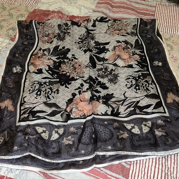 Vince Camuto Accessories - Vince Camuto NWT 100% silk oblong scarf 72” x 16”
